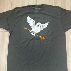 NWOT Harry Potter Dark Gray Hedwig T-shirt